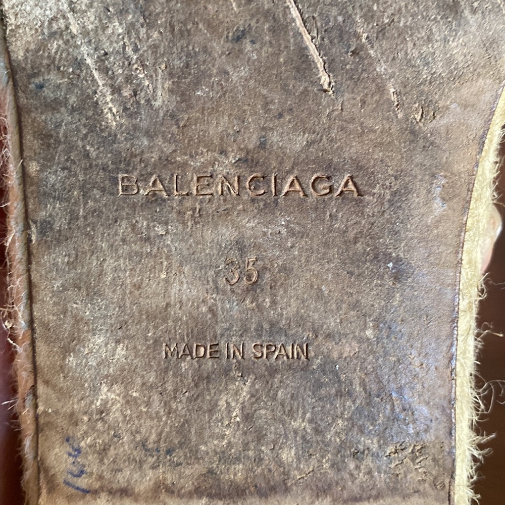 Balenciaga for sale - Picture 2 of 4